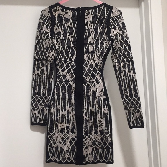 Herve Leger Long Sleeve Rebekuh Dress - Picture 4 of 8